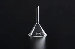 Воронка лабораторная стеклянная с коротким носиком 36 мм